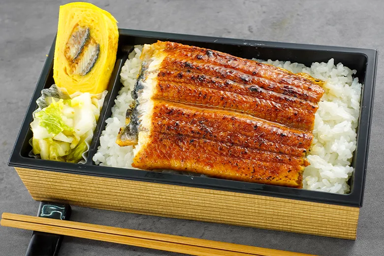 鰻巻き入り うなぎ弁当